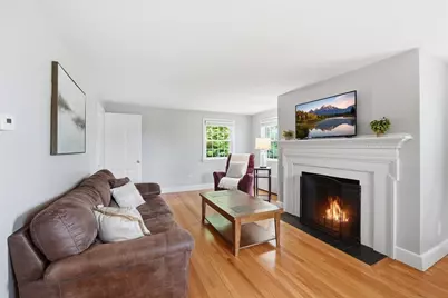 64 Fales St, Worcester, MA 01606 - Photo 4