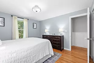 26 Fleetwood Dr, Norfolk, MA 02056 - Photo 14