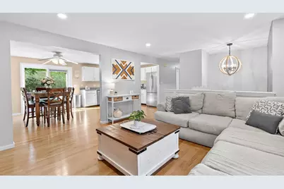 26 Fleetwood Dr, Norfolk, MA 02056 - Photo 4
