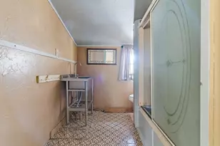 116 Irving St, Fall River, MA 02723 - Photo 14