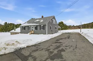 46 Smith St, Palmer, MA 01069 - Photo 2