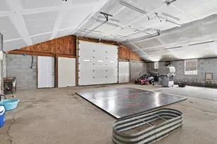46 Smith St, Palmer, MA 01069 - Photo 24