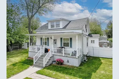 136 Collins St, Attleboro, MA 02703 - Photo 1
