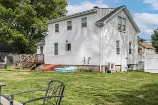 136 Collins St, Attleboro, MA 02703 - Photo 8