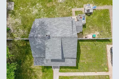 136 Collins St, Attleboro, MA 02703 - Photo 12