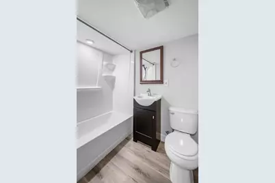 135 Bellingham St, Chelsea, MA 02150 - Photo 30