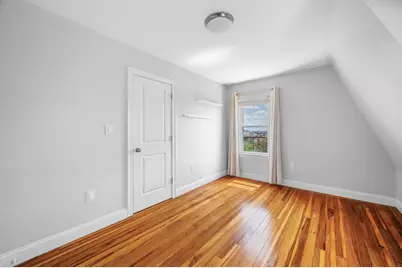 135 Bellingham St, Chelsea, MA 02150 - Photo 18