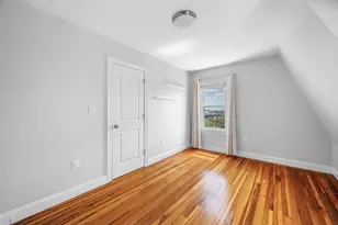 135 Bellingham St, Chelsea, MA 02150 - Photo 18