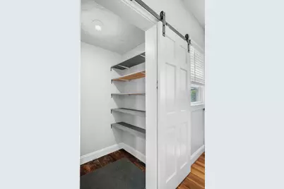 135 Bellingham St, Chelsea, MA 02150 - Photo 12
