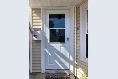 21 Harold Ave, Gloucester, MA 01930 - Photo 2