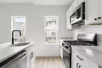 467 E 3rd St #3, Boston, MA 02127 - Photo 2