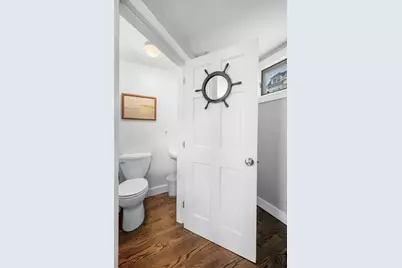 8 Baker Ave, Beverly, MA 01915 - Photo 10