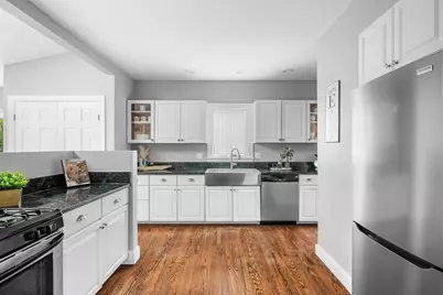 8 Baker Ave, Beverly, MA 01915 - Photo 6