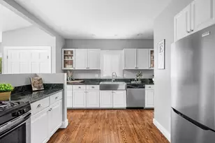 8 Baker Ave, Beverly, MA 01915 - Photo 6