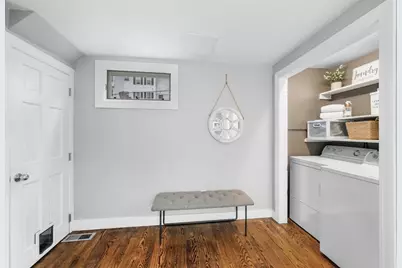 8 Baker Ave, Beverly, MA 01915 - Photo 8