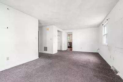 29 Jefferey Ln #29, Haverhill, MA 01832 - Photo 8