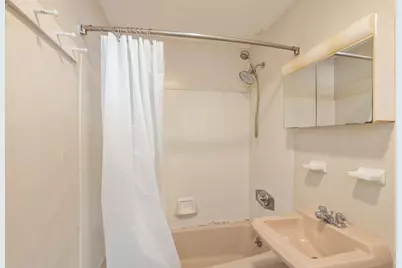 135 Winthrop St #4A, Framingham, MA 01702 - Photo 12