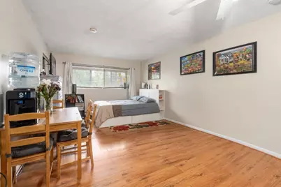 135 Winthrop St #4A, Framingham, MA 01702 - Photo 6
