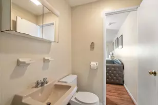 135 Winthrop St, Framingham, MA 01702 - Photo 8