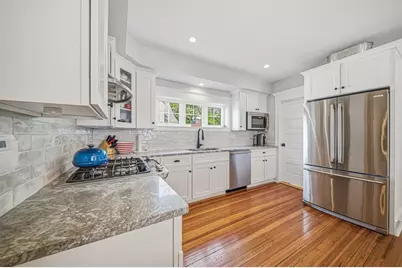 55 Hobart Ave, Braintree, MA 02184 - Photo 6