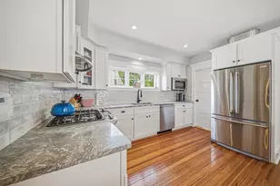 55 Hobart Ave, Braintree, MA 02184 - Photo 6