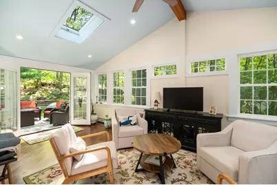 43 Woodward Ave, Gloucester, MA 01930 - Photo 12