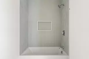 467 E 3rd St, Boston, MA 02127 - Photo 8