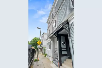 467 E 3rd St #1, Boston, MA 02127 - Photo 14