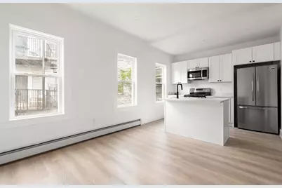 467 E 3rd St #1, Boston, MA 02127 - Photo 2