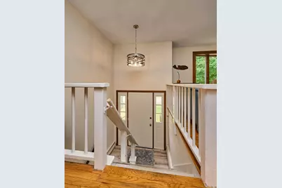 10 Robin Rd, Easthampton, MA 01027 - Photo 4