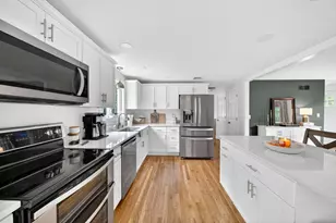 4 Dean St, Freetown, MA 02702 - Photo 10