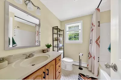 4 Dean Street, Freetown, MA 02702 - Photo 26