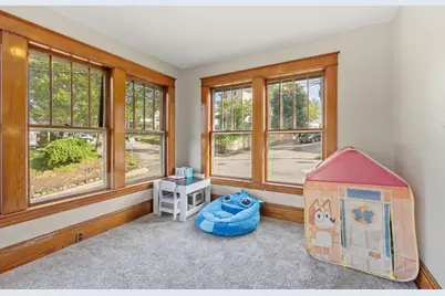 147 Wallingford Ave, Athol, MA 01331 - Photo 18