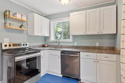147 Wallingford Ave, Athol, MA 01331 - Photo 14