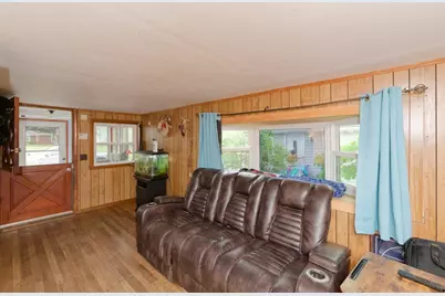 330 Mount Wayte Ave, Framingham, MA 01702 - Photo 6