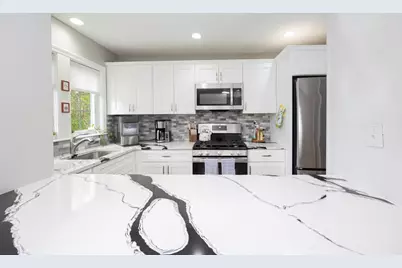 501 Auburn St #303, Whitman, MA 02382 - Photo 6