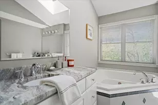 7 Dickinson Cir, Shrewsbury, MA 01545 - Photo 34