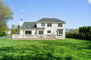 7 Dickinson Cir, Shrewsbury, MA 01545 - Photo 36