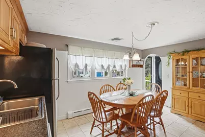 2 Walker Ave, Milford, MA 01757 - Photo 8