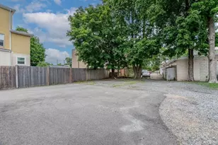 40 Falmouth St, Attleboro, MA 02703 - Photo 32