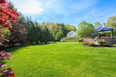 6 Hancock Rd, Franklin, MA 02038 - Photo 2