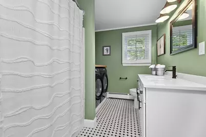 25 Lyman St, North Attleboro, MA 02760 - Photo 20