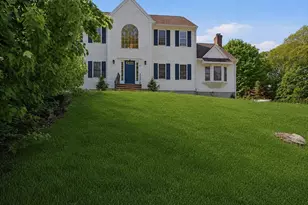 61 Indian Head Rd, Framingham, MA 01701 - Photo 2