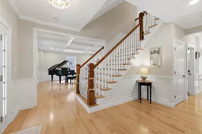 20 Larchmont Lane, Lexington, MA 02420 - Photo 2