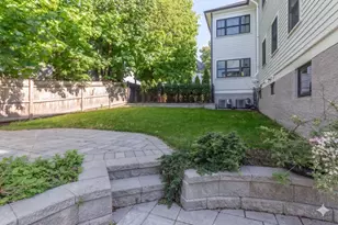 1 Zamora St, Boston, MA 02130 - Photo 16