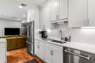 66 Falcon St, Boston, MA 02128 - Photo 6