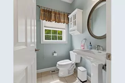 23 Oak Ledge Cir, Rowley, MA 01969 - Photo 8