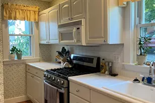 52 Mt Vernon St, Arlington, MA 02476 - Photo 12