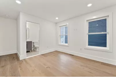 17 Wellington #1, Somerville, MA 02145 - Photo 12