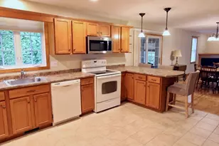 7 Rodeo Dr, East Bridgewater, MA 02333 - Photo 4